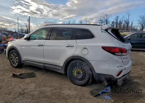 2017 Hyundai Santa Fe Se z USA, uszkodzony, nr VIN KM8SMDHF0HU207761